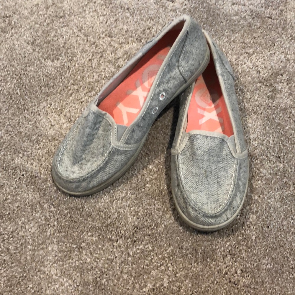 Women’s Roxy slip ons size 7